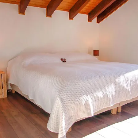 Chalet Chardonneret Arveyes
